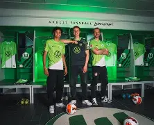 沃尔夫斯堡主场逆转罗马，取得关键胜利的简单介绍