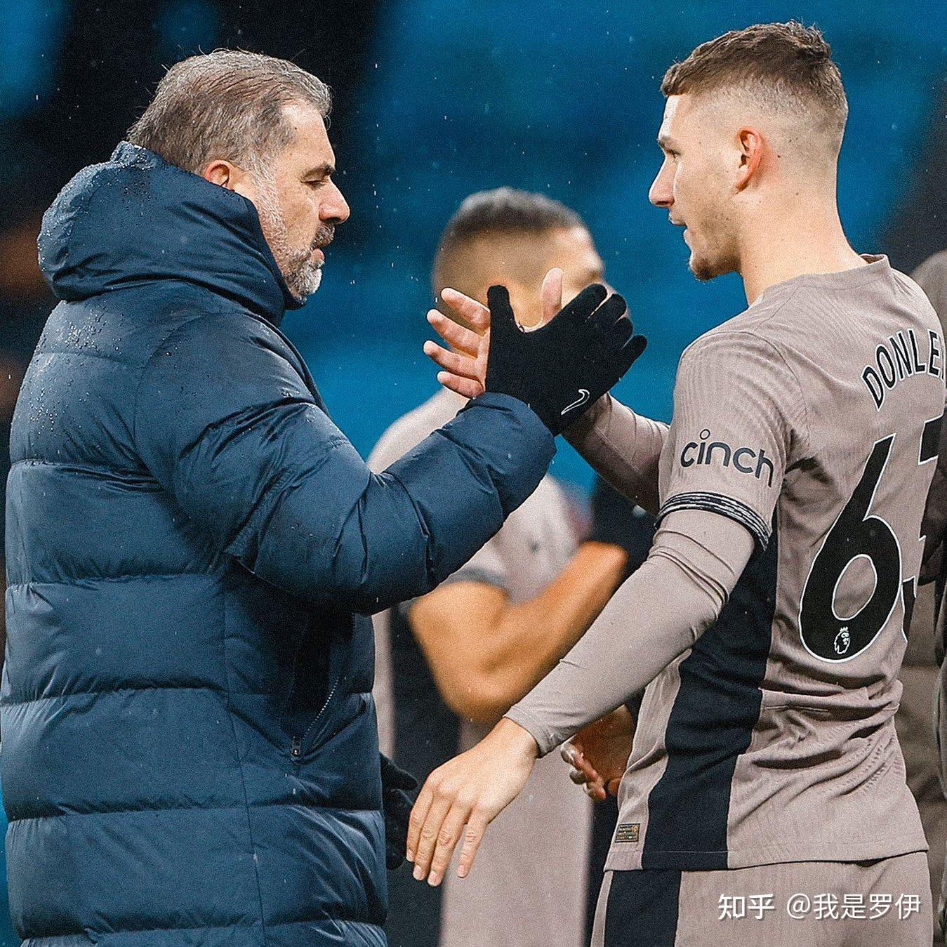 汉堡海德堡主场失利，球队面临考验(汉堡vs海登海默)